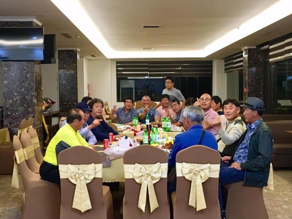 Sun Bay Tuan Chau Hotel ハロン エクステリア 写真
